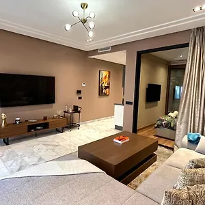 https://les-joyeux-luxury-suites-appart.hotels-casablanca.net